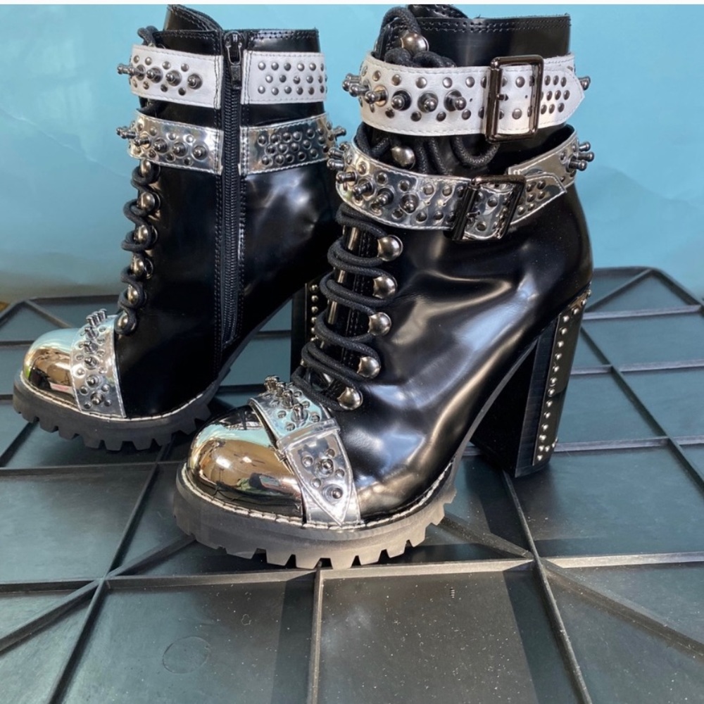 Jeffrey Campbell Hot Booties Boots w Studs Spikes